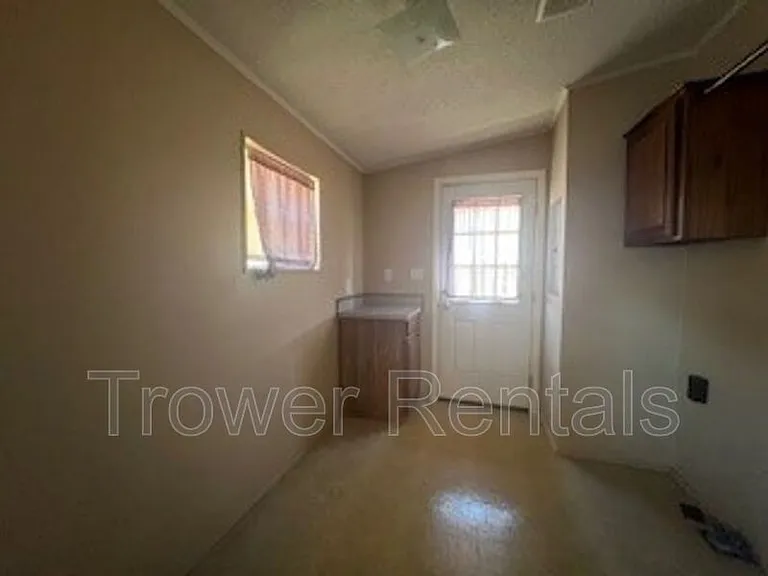 5153 N Moss Ave — Photo 11