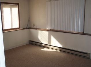 16 Juniper Rd UNIT 1, North Attleboro, MA 02760