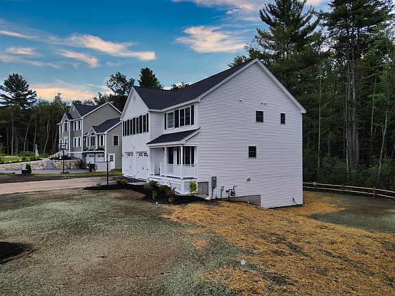 3rd image of 16 Berube Ln