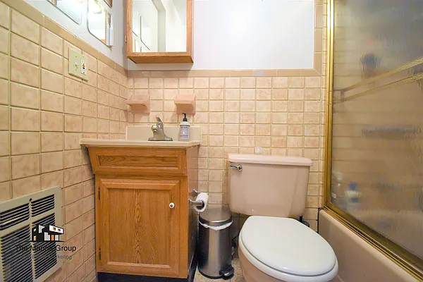 Rented by Bold New York | media 13