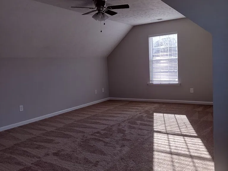 3028 Barretts Ridge Dr — Photo 7