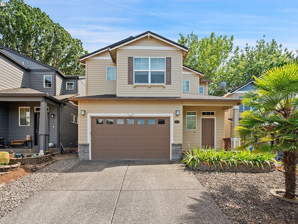 1st image of 19230 SW Rosedale Ct