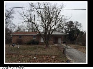 1704 Gardenia Ave, Fayetteville, NC 28311