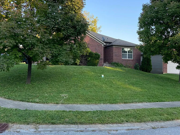 601 Nelson Ave — Photo 15