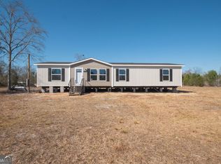 781 Stafford Rd, Waynesville, GA 31566