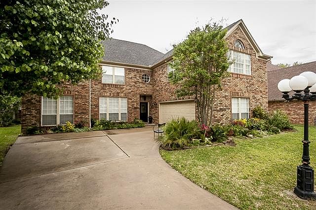1st image of 109 Stone Mountain Ct