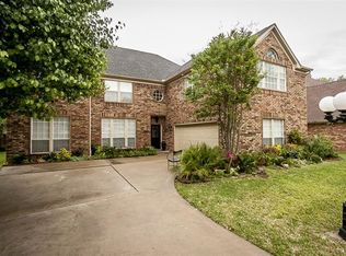109 Stone Mountain Ct, Garland, TX 75044