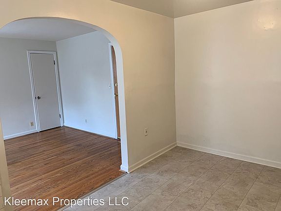 4th image of 3834 Hyde Park Ave #5068545