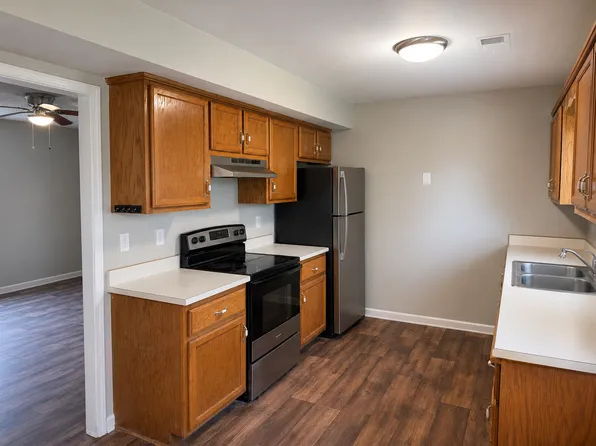 1005 Shadow Ridge Ave, Oak Grove, KY 42262