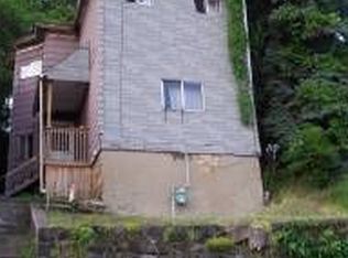 566 5th St, Pitcairn, PA 15140