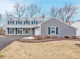 1592 Leabrook Ln, Wheaton, IL
