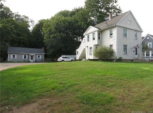 10 Main St, East Hampton, CT 06424