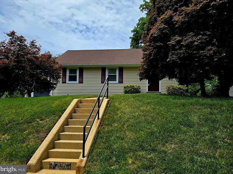 7236 Pimmit Ct — Photo 3