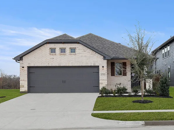 1733 Edgeway Dr, Aubrey, TX 76227