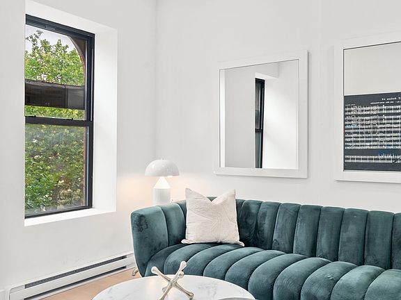 4th image of 854 Prospect Pl #3A