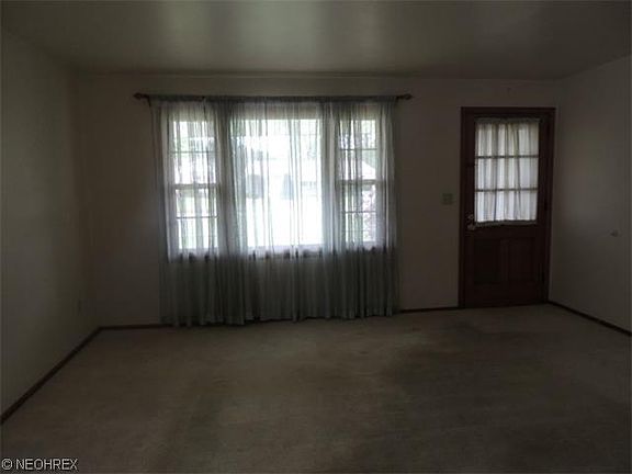 5th image of 1808 Halbert Dr