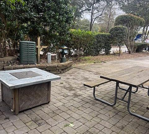 4th image of 43 Jenkins Island Rd #25