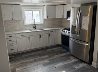 5612 S Menard Ave #BASEMENT, Chicago, IL