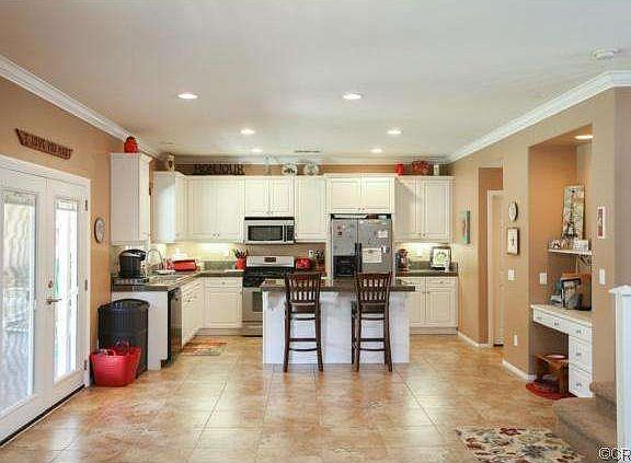 3rd image of 1036 Garrett Way