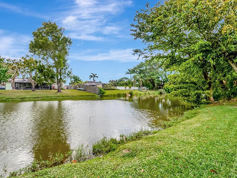 9680 Lancaster Pl — Photo 43