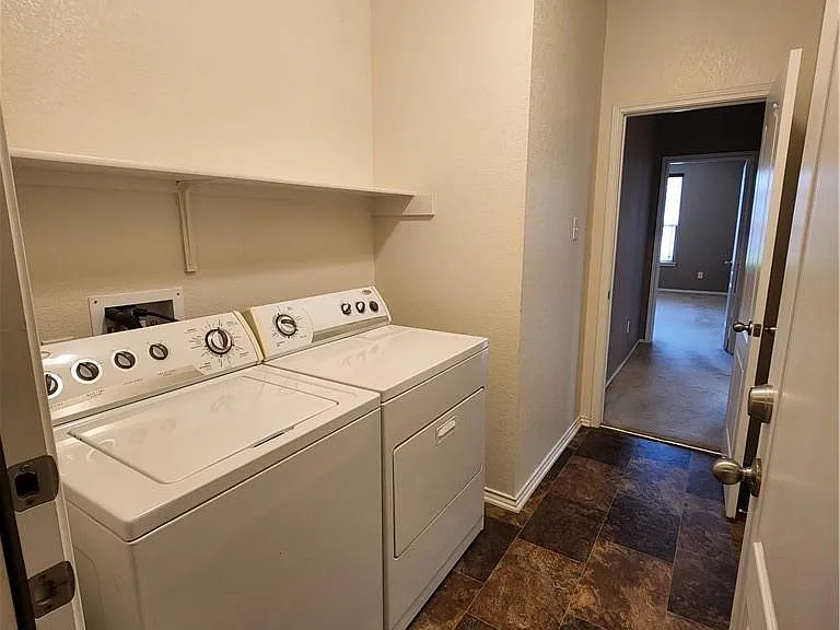 222 Telluride Dr — Photo 27