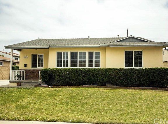 2nd image of 7915 Jackson Way