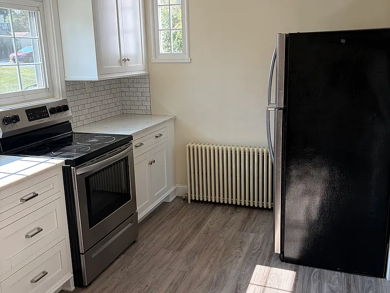 2715 Penn Ave #1W — Photo 2