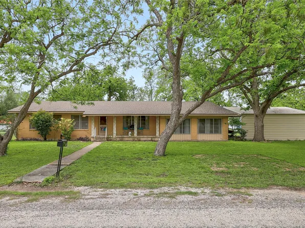 302 Vernon St, Thrall, TX 76578