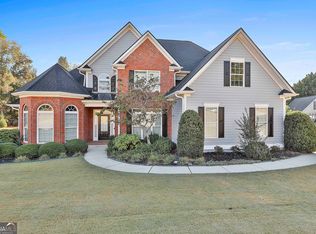 315 Ivanhoe Dr, Fayetteville, GA 30215