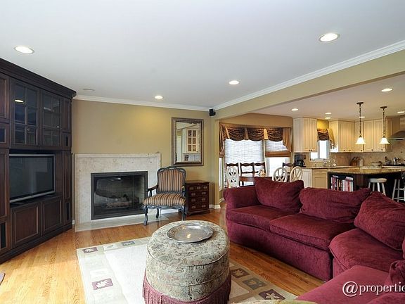 Family Room/Kitchen