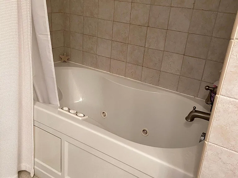 1124 Fern Hollow Dr — Photo 15
