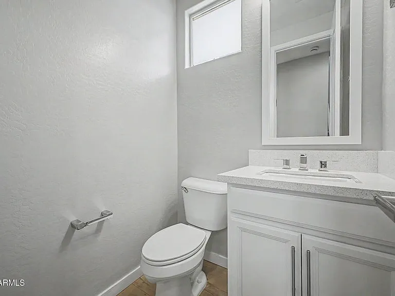 1941 S Wallrade Ln — Photo 26
