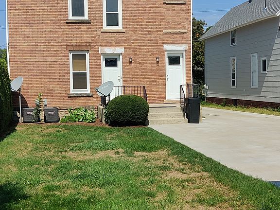 5th image of 1127 W 28th St #B