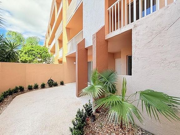 3rd image of 7712 Granville Drive #107
