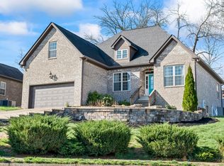 3283 Mecklenburg Dr, Columbia, TN 38401