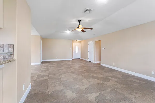 509 Teal Dr — Photo 7