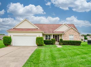 4298 Cayuga Trl, Flint, MI 48532