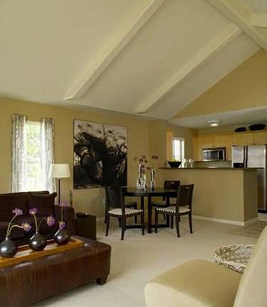 4th image of 3222 Primrose Ln