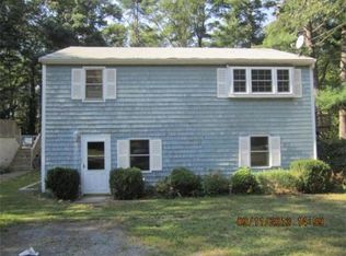 28 Buttonwood Rd, Halifax, MA 02338
