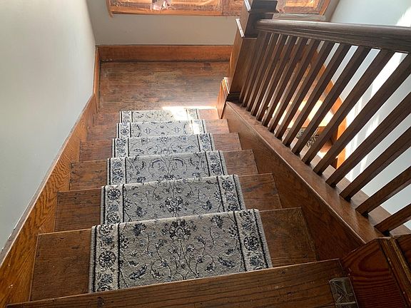 3rd image of 205 W Forest Ave