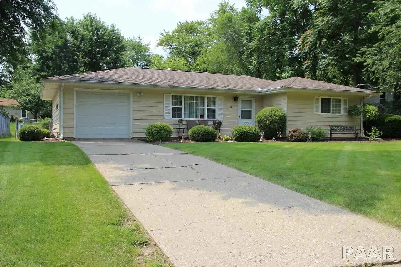 1032 N Emily Pl photo 1