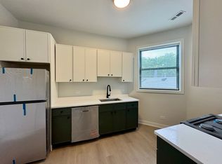 2060 N Racine Ave APT 3R, Chicago, IL 60614