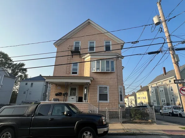 534 William St #1, Fall River, MA 02721