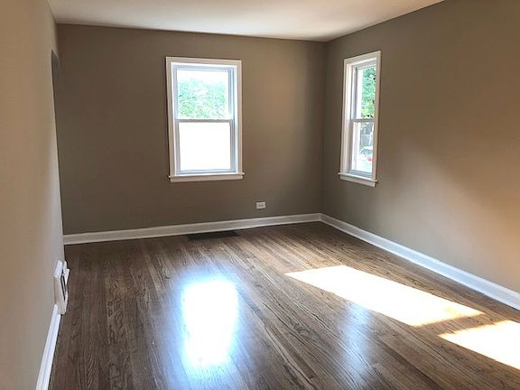 2nd image of 3219 Sunnyside Ave