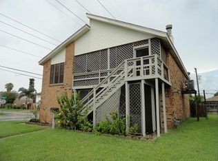 1917 Bayou Homes Dr, Galveston, TX 77551