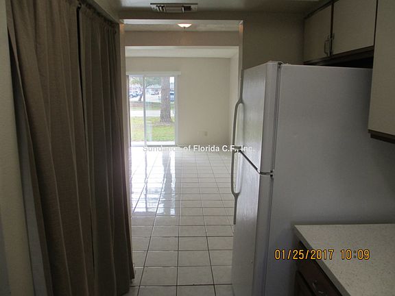 5th image of 291 Flower Ln APT D