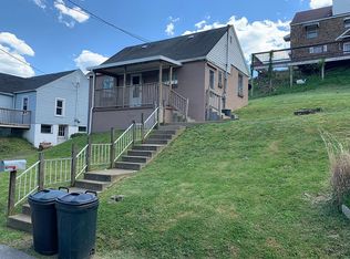 1012 Crestview Ave, Fairmont, WV 26554