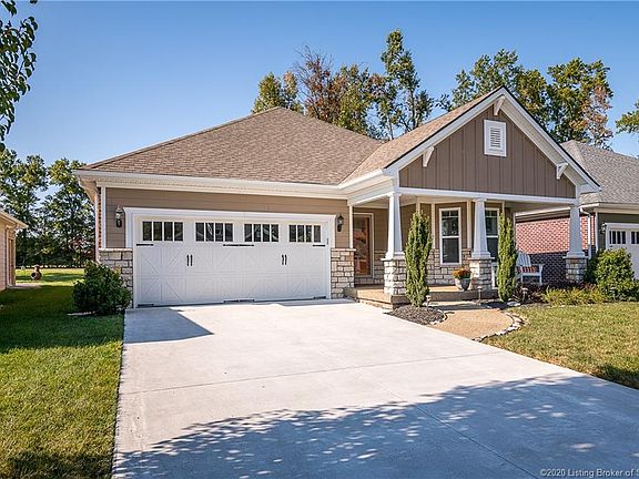 3rd image of 1626 Pine Valley Way