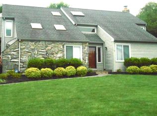 202 Harris Cir, Newark, DE 19711