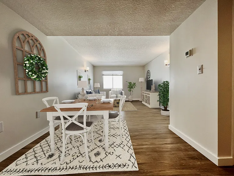 Biscayne Gardens Apartments — Photo 8